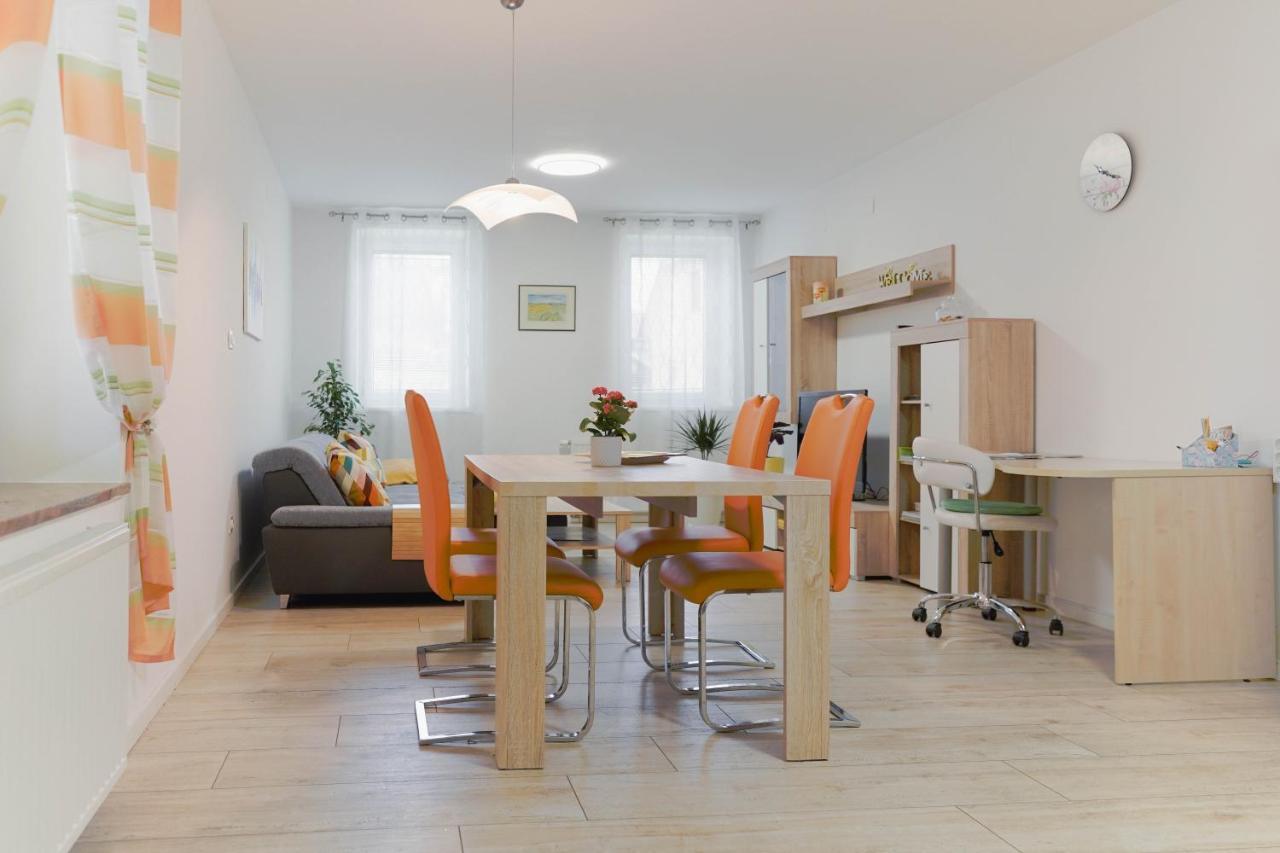 Pri Neji Appartement Postojna Buitenkant foto